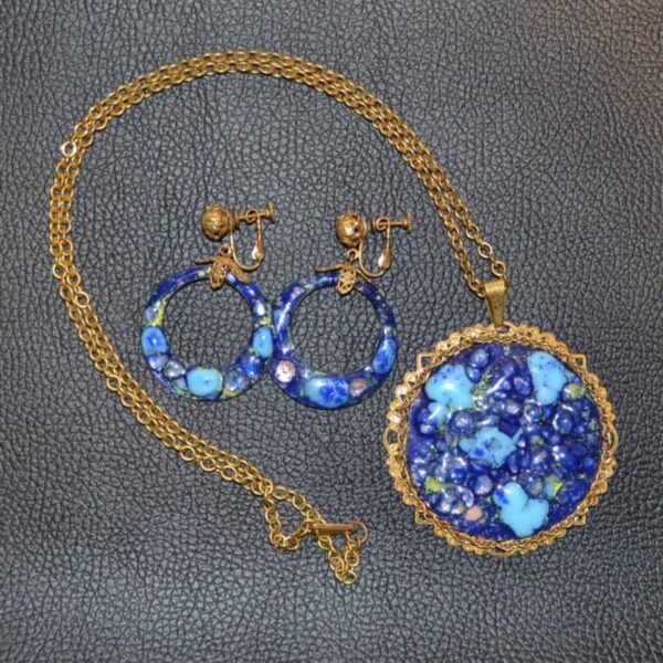 Parure pendente e orecchini vintage firmati Miriam Haskell - immagine 9