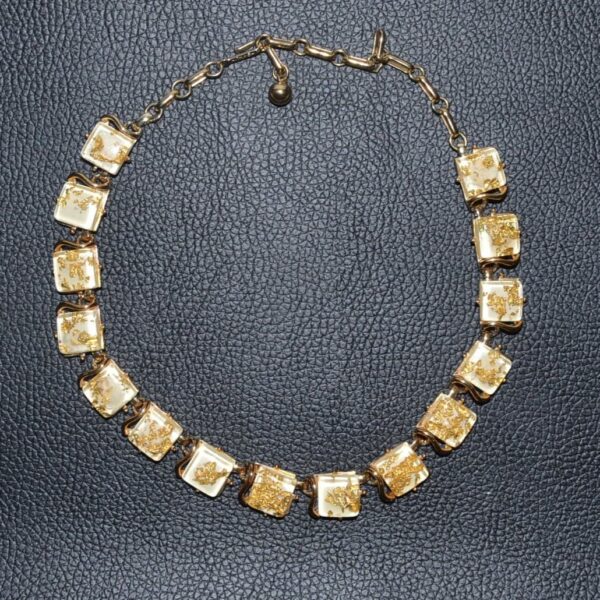 Collana vintage CO.RO. con lucite e foglie oro - immagine 2