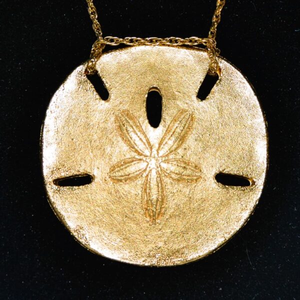 collana-vintage-trifari-sand-dollar-tilacino-store