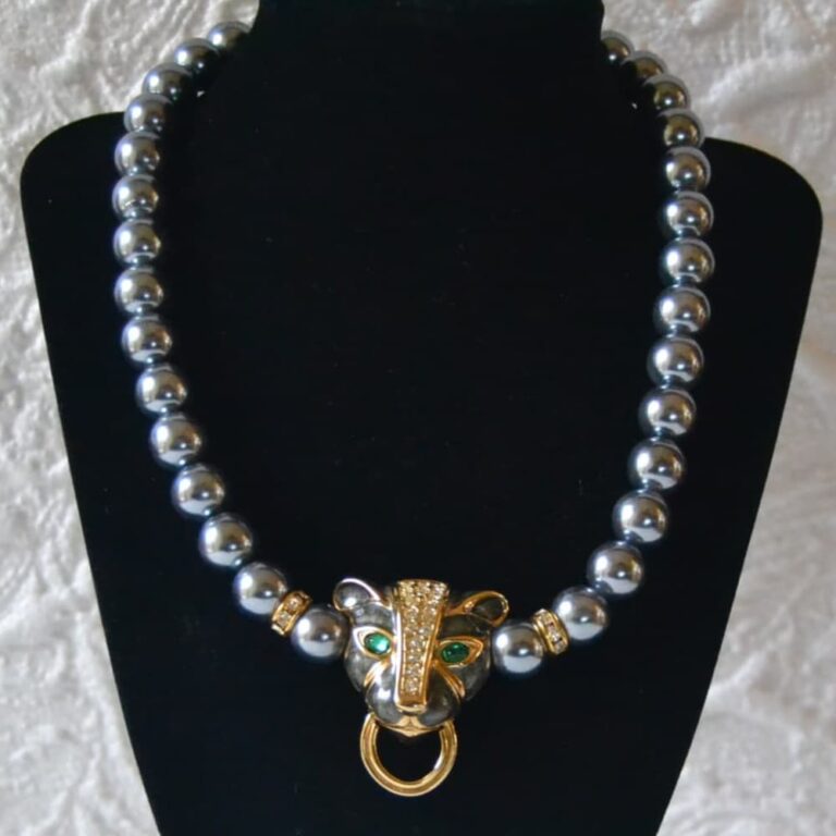 Collana perle  KENNETH JAY LANE con ghepardo
