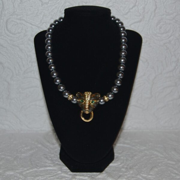 Collana perle  KENNETH JAY LANE con ghepardo - immagine 3