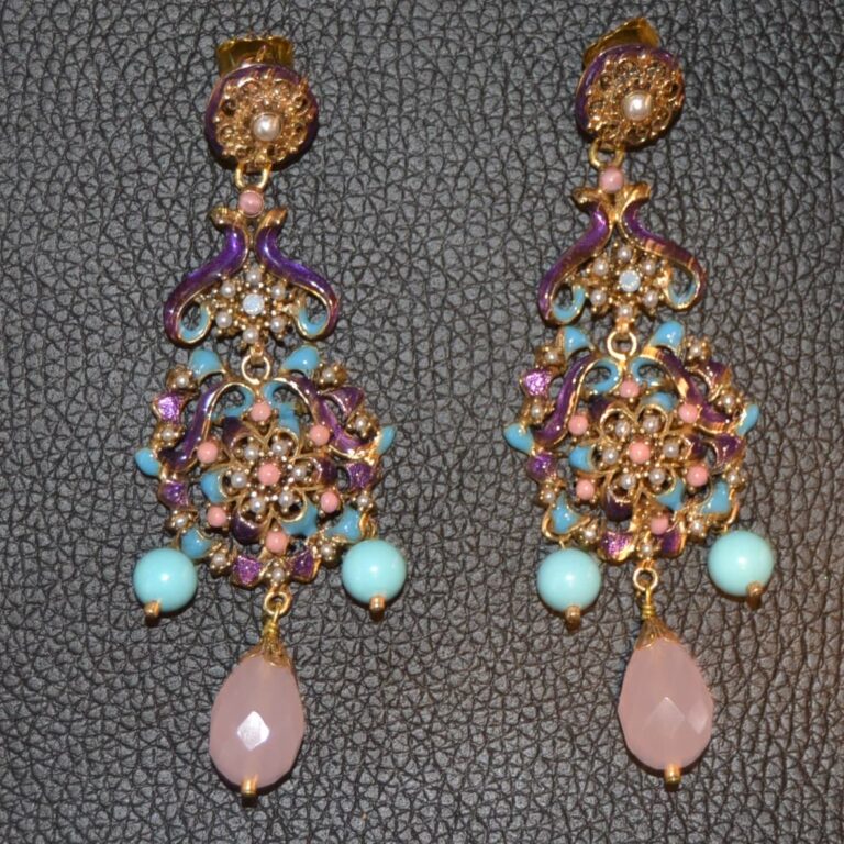 Orecchini pendenti rosa e azzurri di Vintage Bijoux®