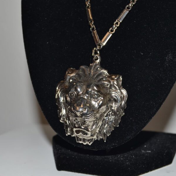 collana-vintage-accessocraft-leone-tono-argento