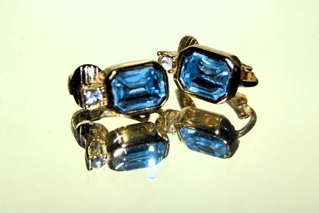orecchini-vintage-dior-tilacino