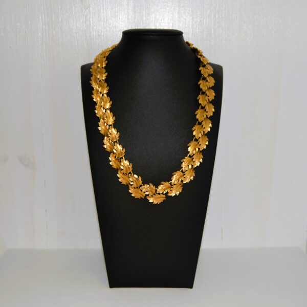 Collana vintage NAPIER con foglie