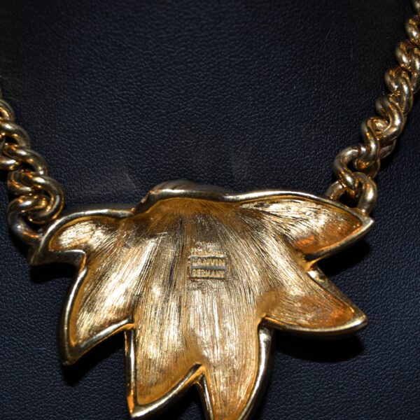 Collana Vintage Lanvin "Fior di loto nero" 1970 - immagine 2