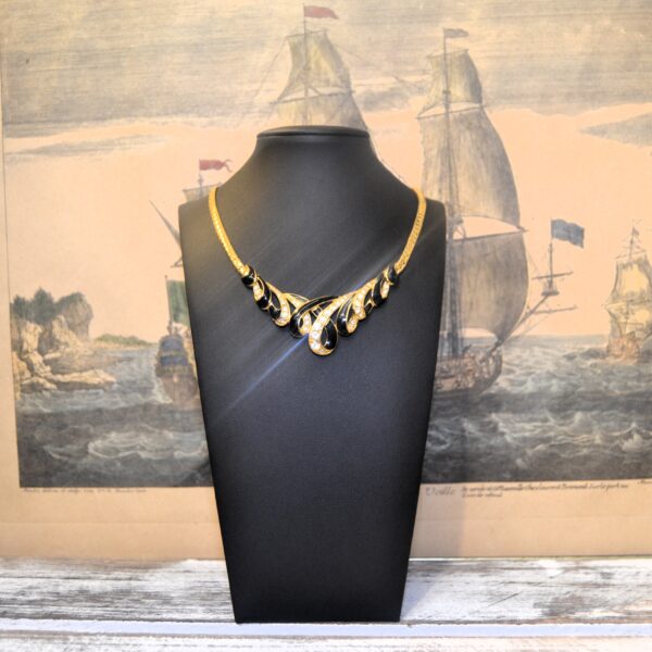 Collana vintage Trifari "Dark Lady"