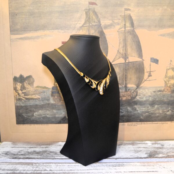 Collana vintage Trifari "Dark Lady" - immagine 2
