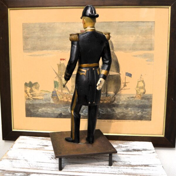 Figura in bronzo e lega di ufficiale vittoriano della Royal Navy 1880 - immagine 7