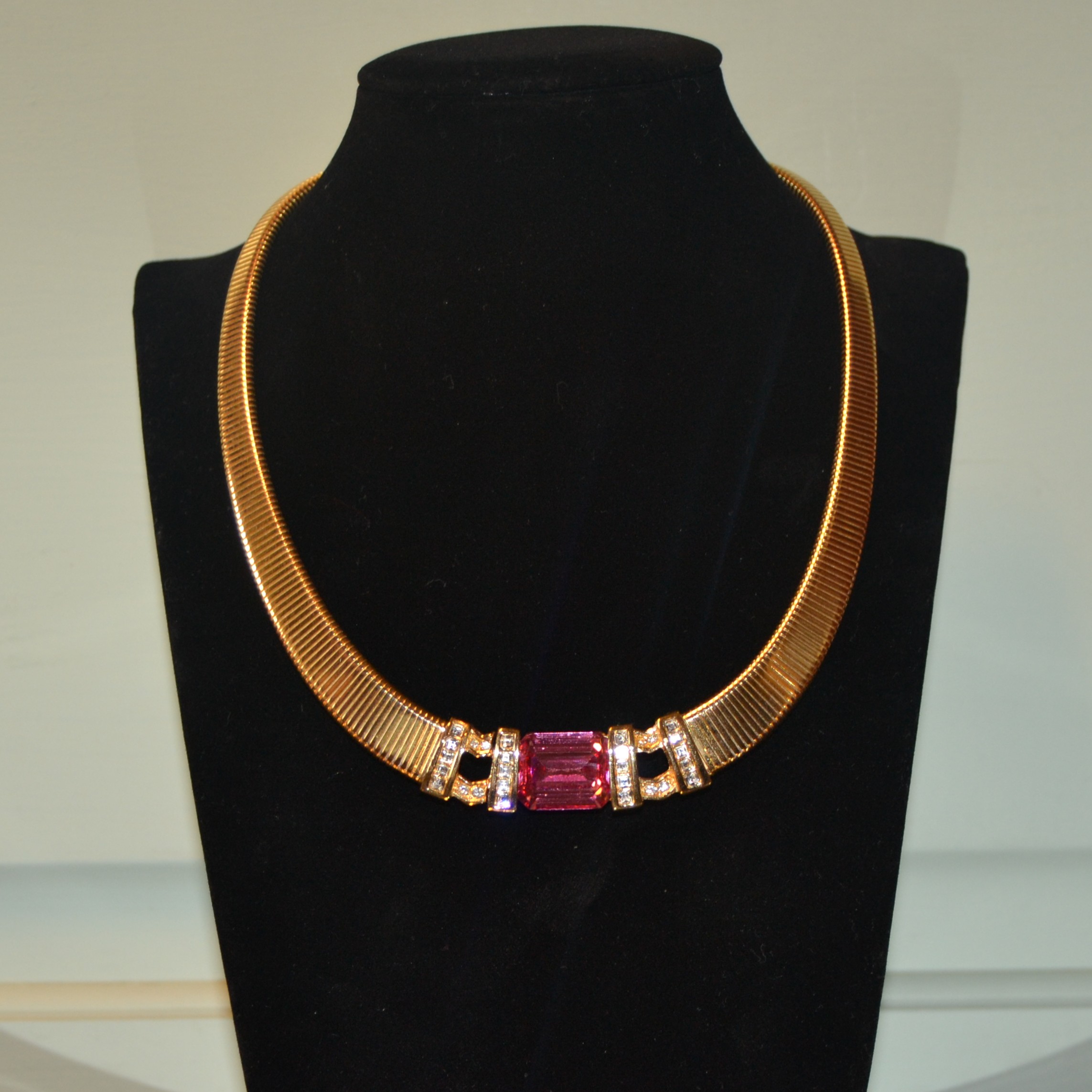 collana-vintage-dior-rosa-tilacino 2